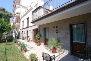 Albergo Pace, Naples