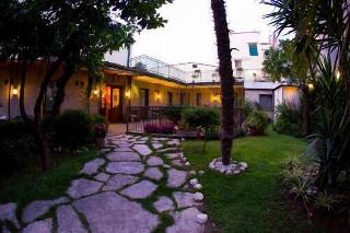 Albergo Pace, Naples