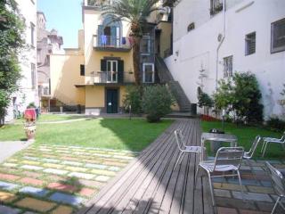 La Controra Hostel, Naples