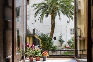 La Controra Hostel, Naples