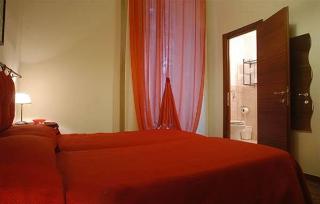 Napolibed, Naples