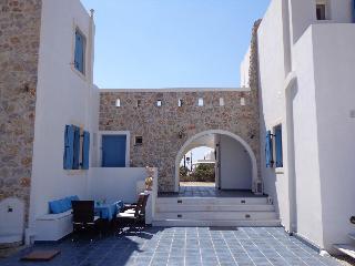 Blue Harmony Apartments