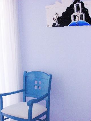 Blue Harmony Apartments