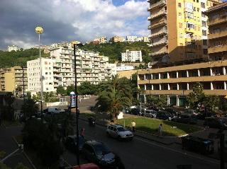 Cesare Augusto, Naples