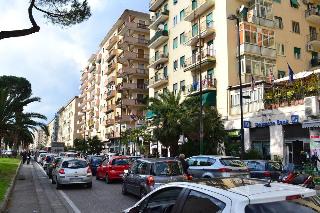 Cesare Augusto, Naples
