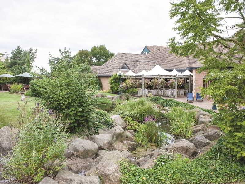 Kettering Park & Spa, Northampton