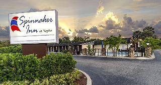 Spinnaker Inn of Naples
