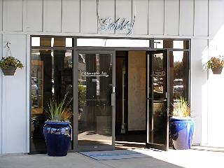 Edgewater Inn And Suites,Coos Bay