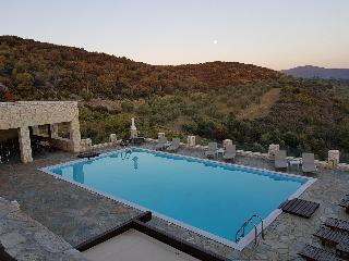 Perivoli Country Hotel & Retreat