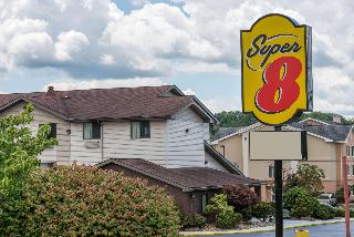 Super 8 by Wyndham New Stanton