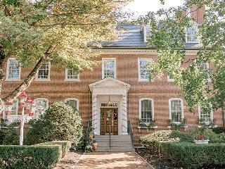 The Exeter Inn