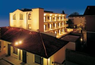 Ovest, Piacenza