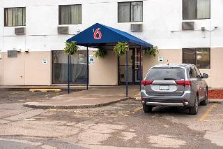 Motel 6 Saint Paul, MN - I-94.