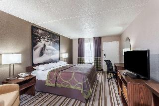 1 King Bed Non-Smoking