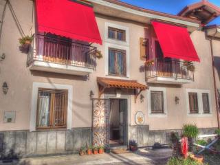 Villa Donna Fausta, Naples