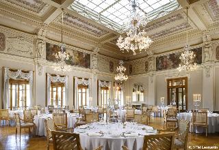 Grand Palazzo Della Fonte, Rome