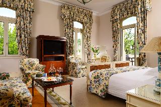 Grand Palazzo Della Fonte, Rome