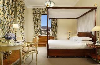 Grand Palazzo Della Fonte, Rome