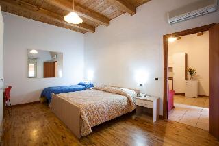 Fattoria Stocchi, Calabria