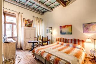 La Casa del Capitano, Rome