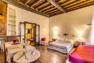 La Casa del Capitano, Rome