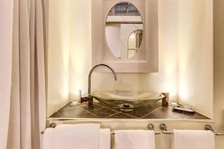 La Casa del Capitano, Rome