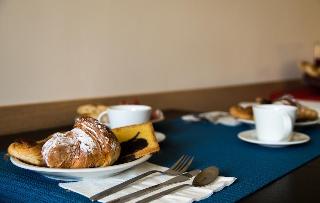 Sotto il Sole di Roma, Rome