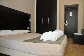 Sotto il Sole di Roma, Rome