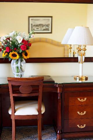 Room Room