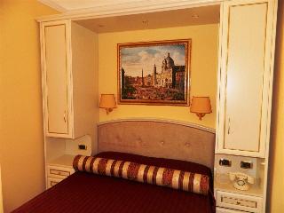 Relais Frattina, Rome