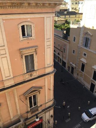 Relais Frattina, Rome