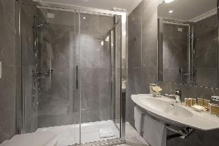 Shangri La Roma, Rome