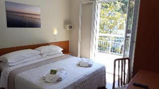Room Room