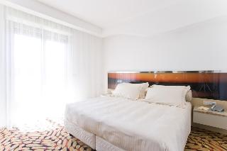 Waldorf, Rimini