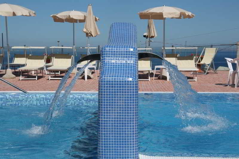 Albatros, Ischia