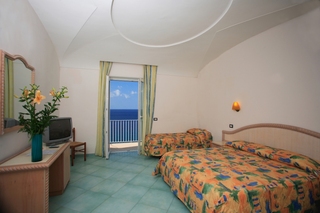 Albatros, Ischia