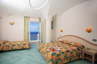 Albatros, Ischia
