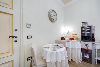 Lunaria Suites Rome, Rome