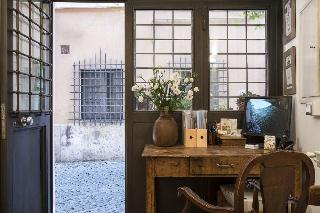 Arco del Lauro, Rome