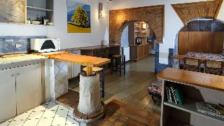 Bollo Apartments, Rome