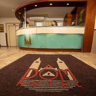 Dóm Hotel