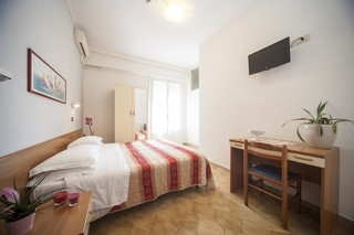 T Hotel, Rimini