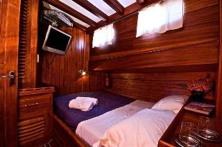 Plaghia Charter Boat&Breakfast, Naples