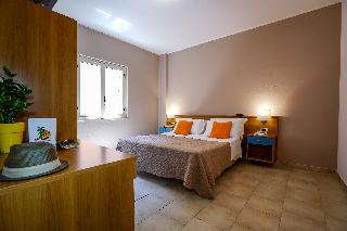 Room Room