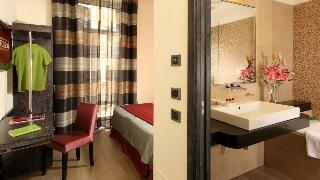 Class House Residenza, Rome