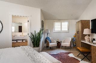 Room Room