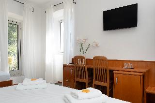 Room Room