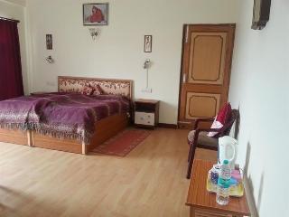 Aapo Aap Home Stay