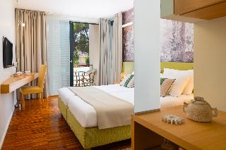 Room Room
