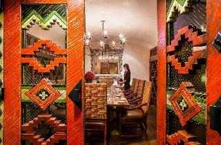 Rosewood Inn of the Anasazi